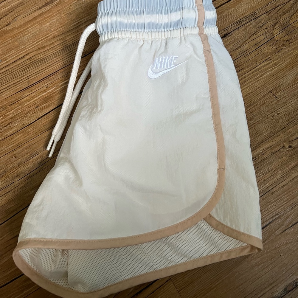 Nikes athletic shorts